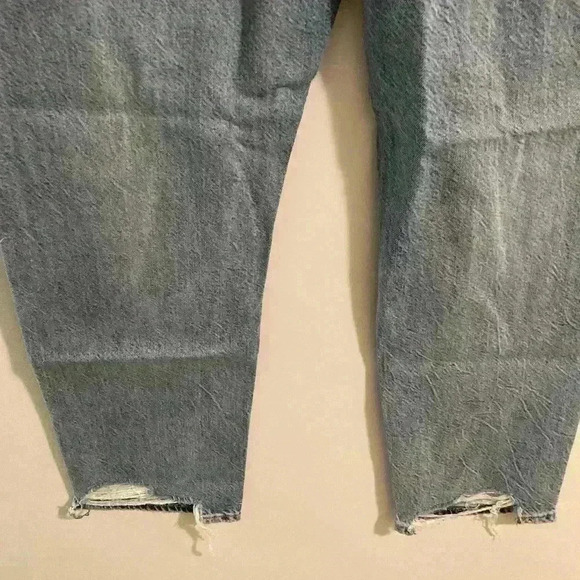 American Eagle Ripped Mom High Rise Jean - Picture 5 of 11